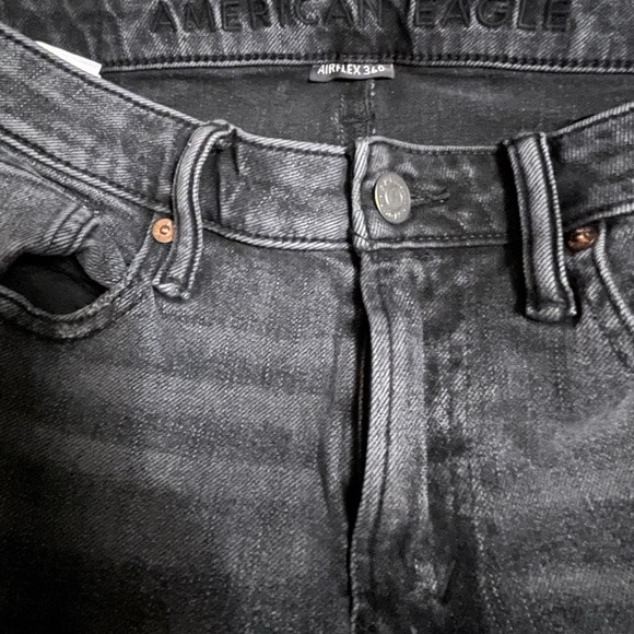 American Eagle Jeans - Picture 3 of 4